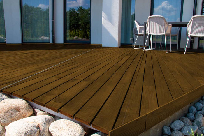 Large Dark Pecan Wood'n Finish Kit by Retique It for interior wood projects, featuring a grained wood top coat application.