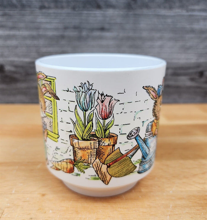 Oneida Ware Peter Rabbit Melmac Plastic Melamine Cup 4309 1970's