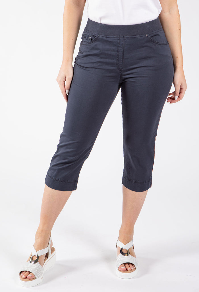 Pamina Pull On Capris