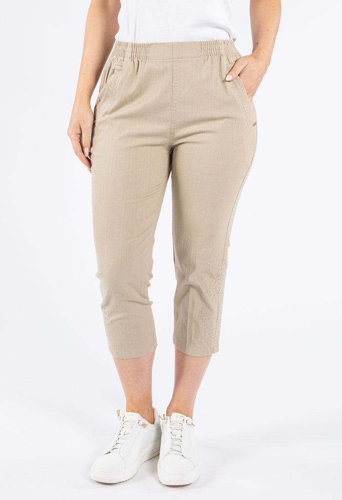 Pull on Capris with Embroidery detailing