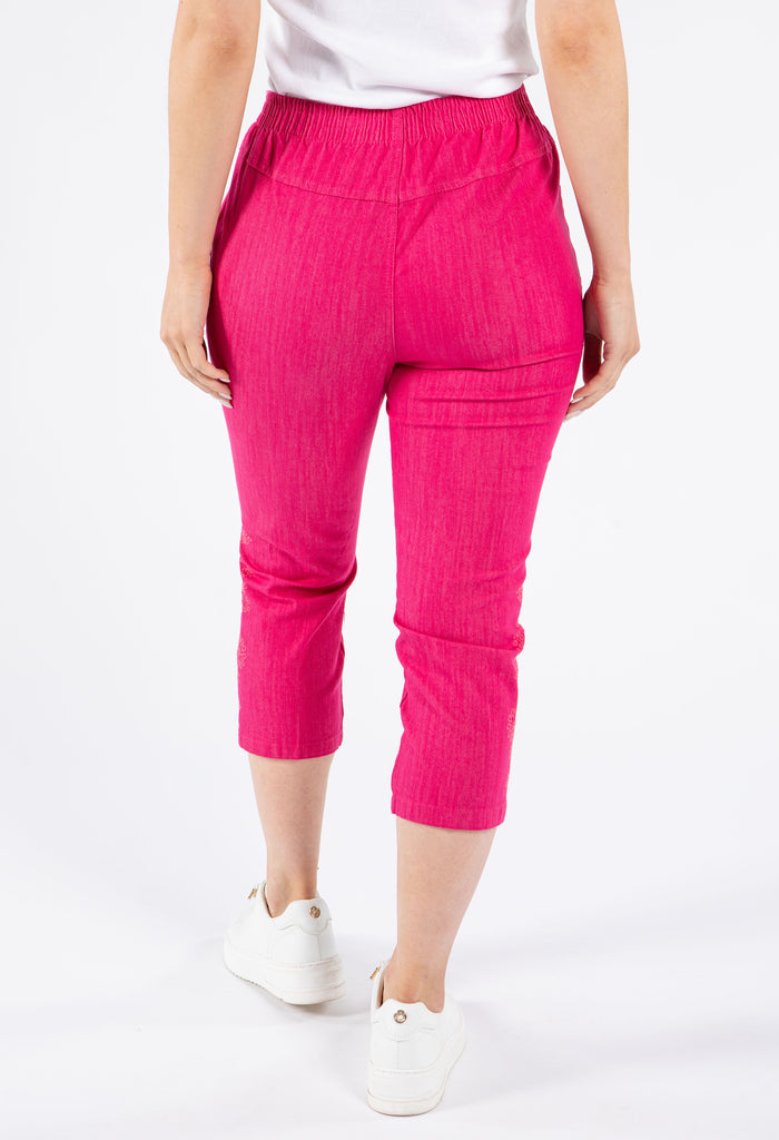 Pull on Capris with Embroidery detailing