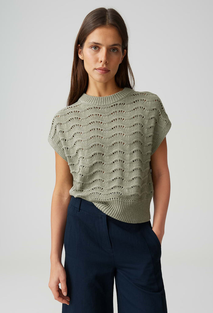 Pydra Summery knitted top