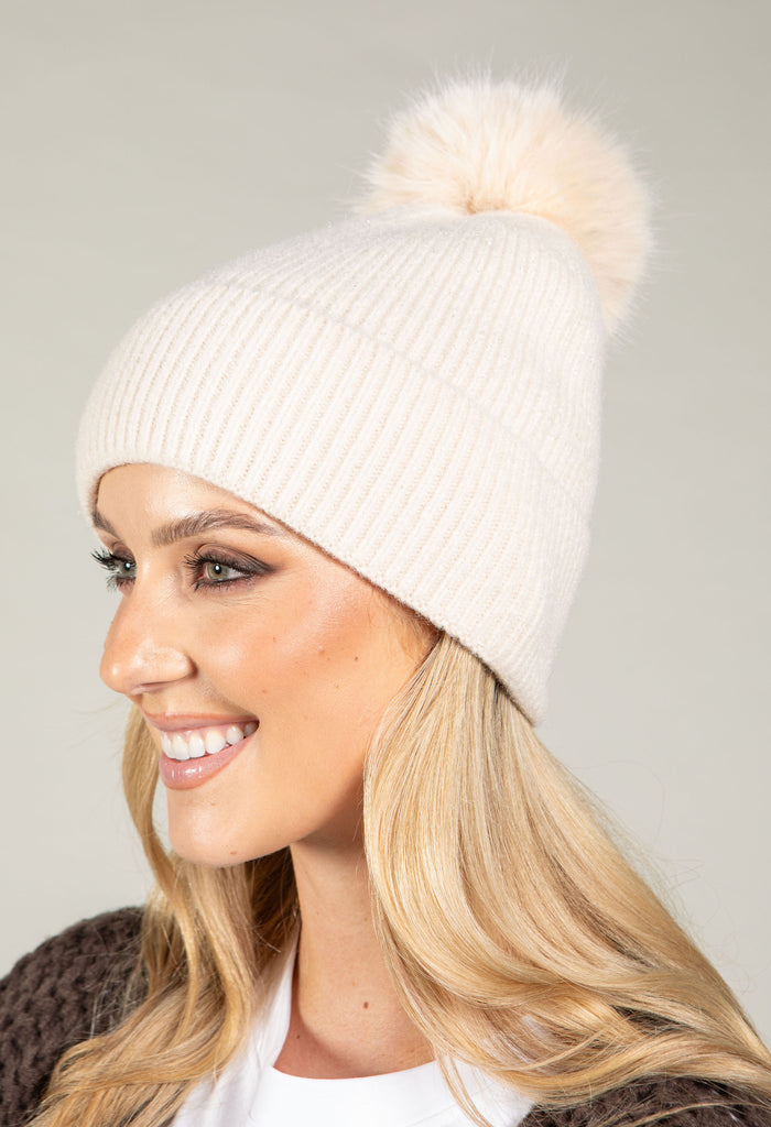 Ribbed Knit Pom Pom Beanie