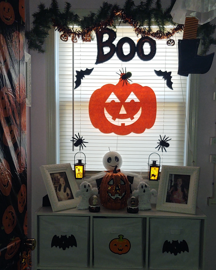Large Single Color Cut-Out - Bat - Creative Shapes Etc.
