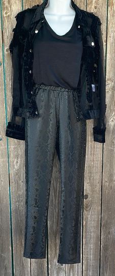 Snake Skin Patterened Stretch Pant