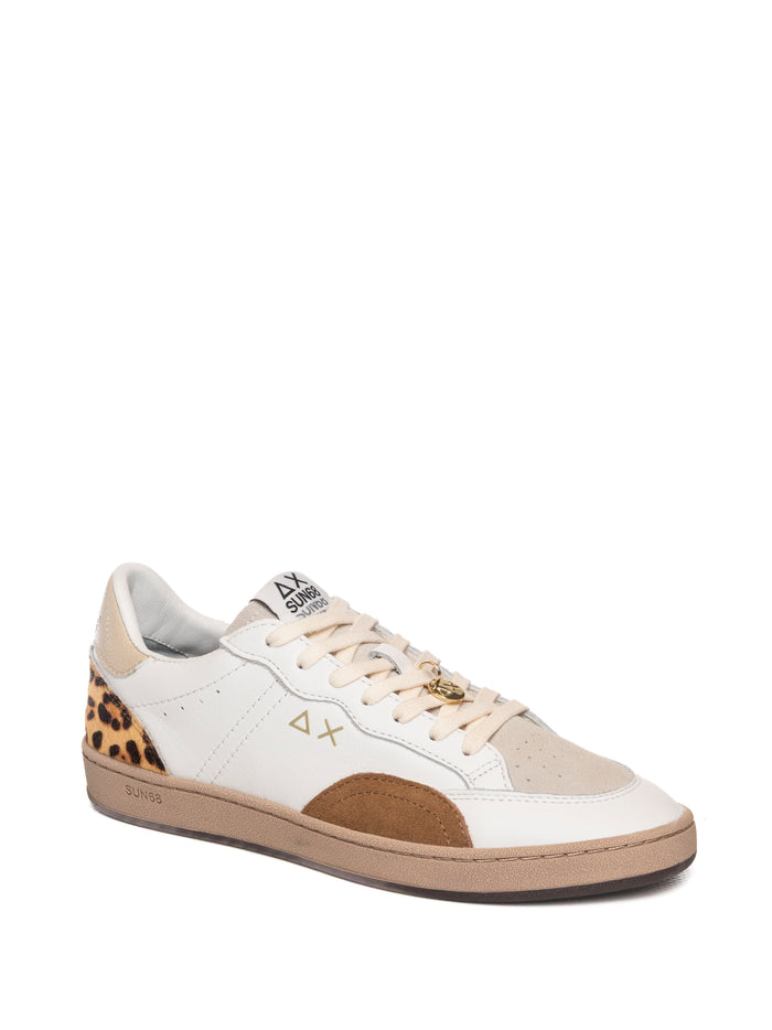 SUN 68  Z46249 URBANSTREET-0193