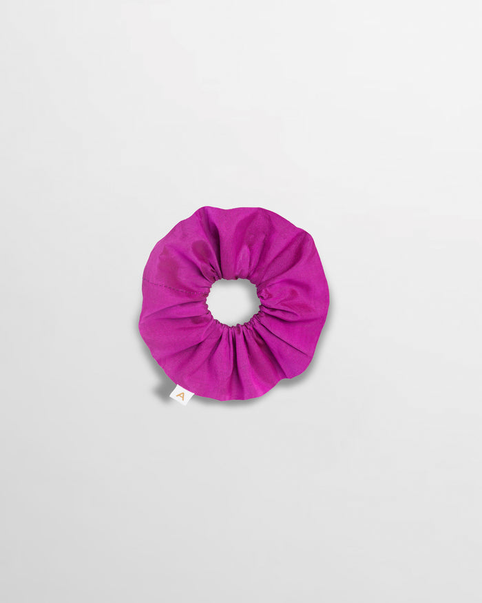 Soleil Solid Silk Scrunchie - Raspberry