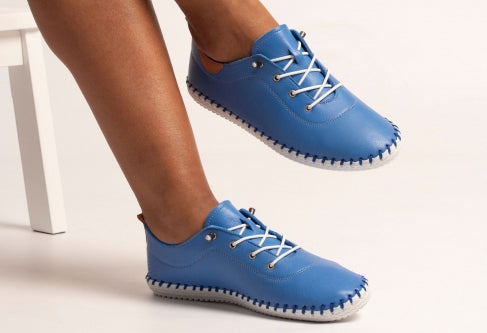 Azure Blue / 35