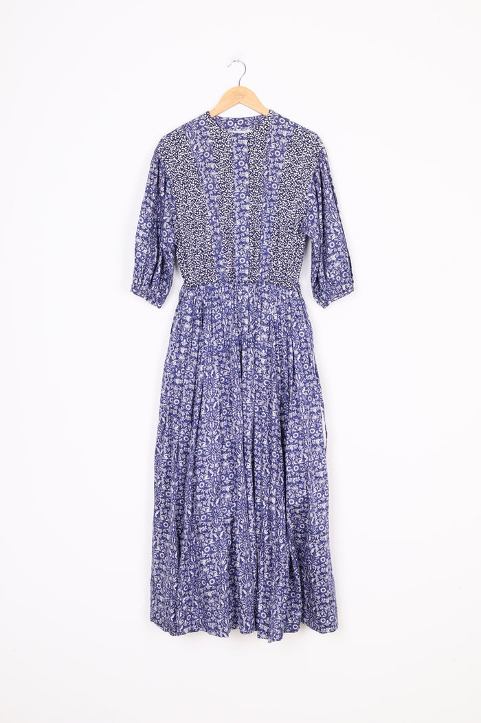 T -mat; Womens Blue Dress Size 1