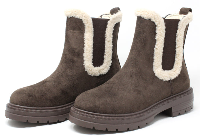 Teddy Trim Chelsea Boots