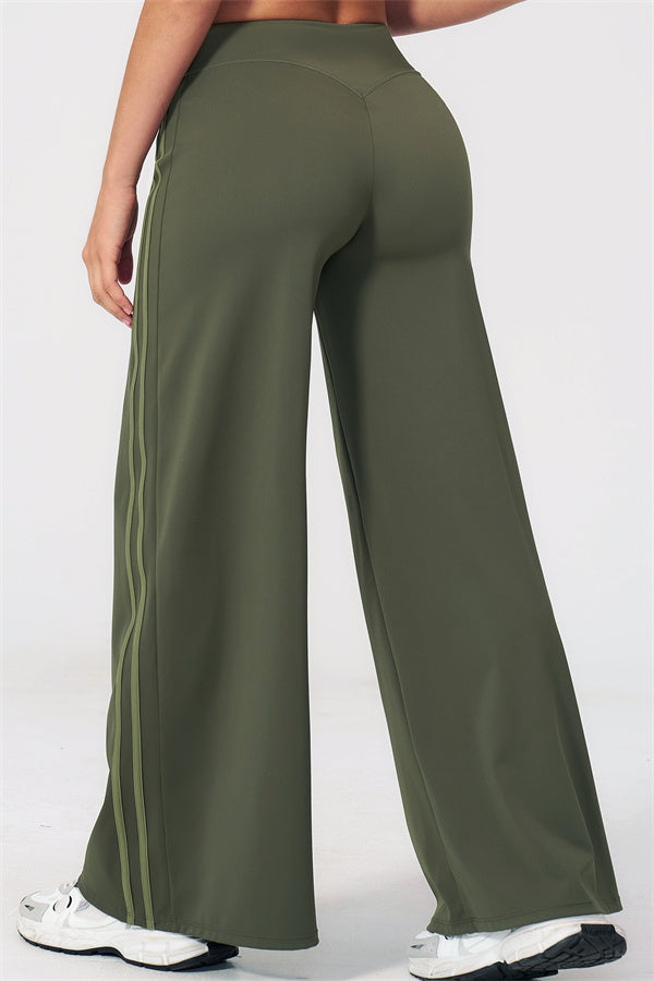 The Evoke Crop Top Straight Leg Pants 2-Piece Set