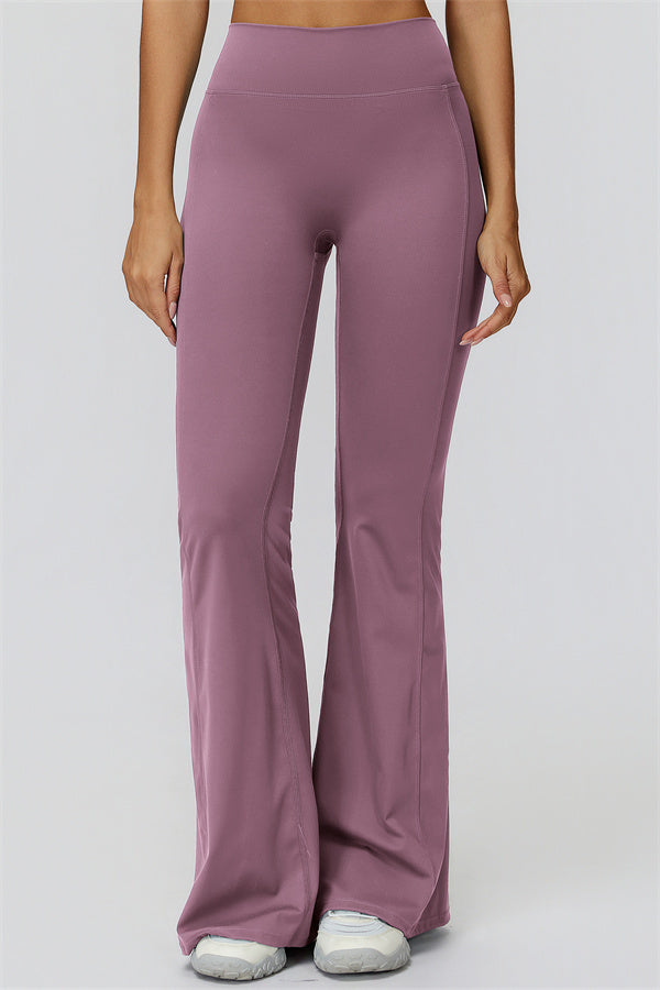 The Fyra Sports Bra Flared Leggings 2-Piece Set