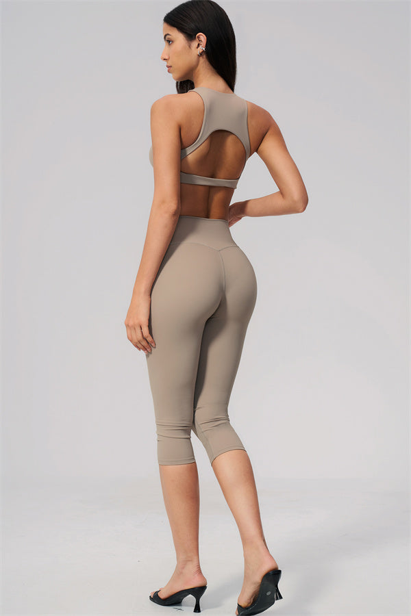 The Twirl Open Back Sports Bra Capri Leggings 2-Piece Set