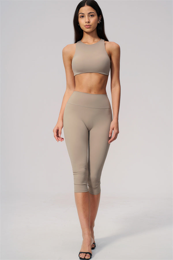 The Twirl Open Back Sports Bra Capri Leggings 2-Piece Set