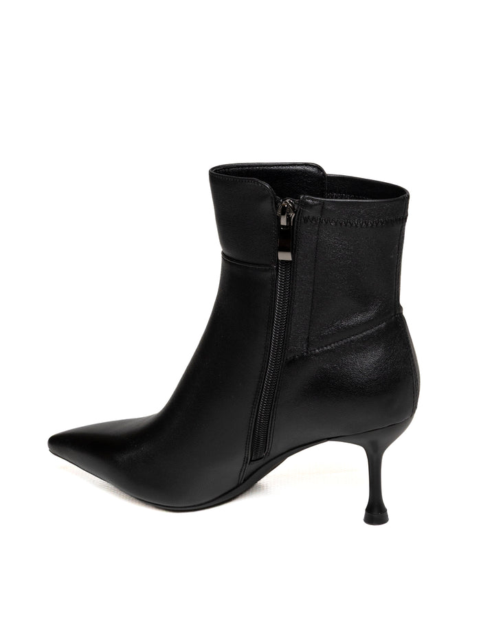 UMA PARKER NEW YORK  663 NAPPA-NERO