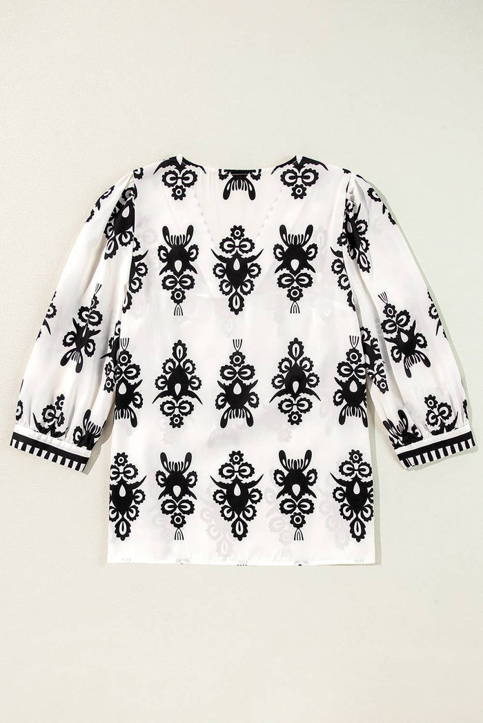 Unique Geometric Print 3/4 Sleeve V Neck Blouse
