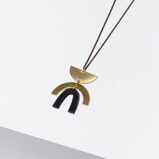Vero Necklace