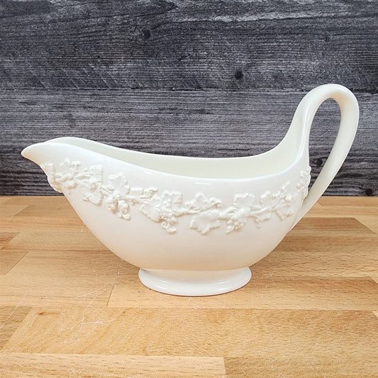 Wedgwood Cream Gravy Boat Queens Ware Embossed Rim Etruria Barlaston