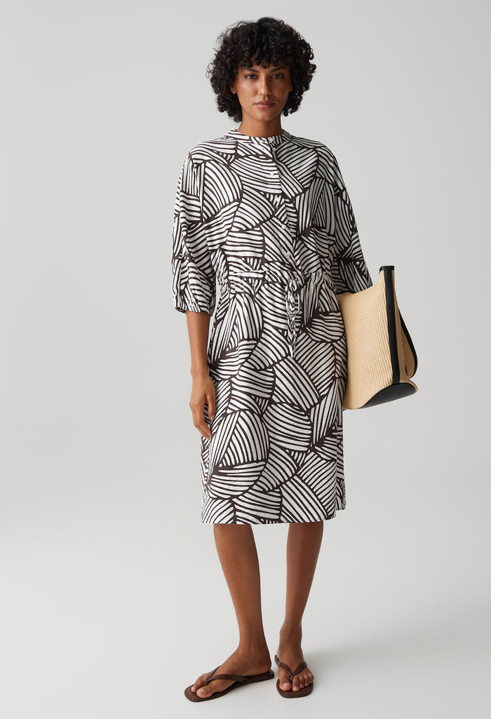 Wenria Botanical Flowing Dress