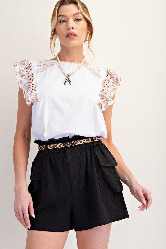 WHITE EMBO KNIT TOP