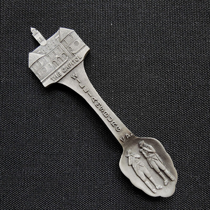 Williamsburg Virginia The Capital Travel Collectible Souvenir Spoon Colonial VTG