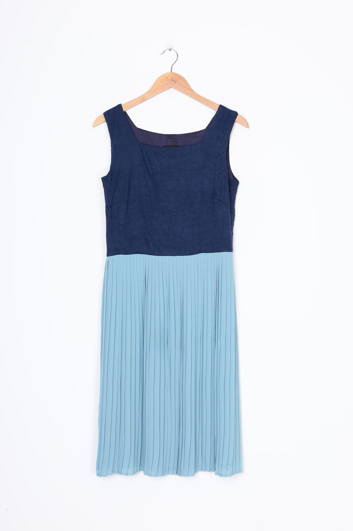World Womens Blue Dress Size M